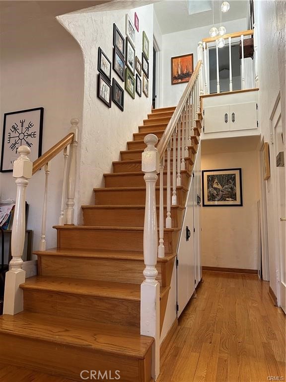 1133 South 3rd Street Alhambra, CA 91801 - Photo 3 of 16 Hallway | Stairs