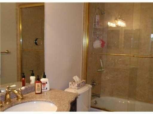 22765 Southwest 66th Avenue, Unit 204 Boca Raton, FL 33428 - Photo 7 of 13 edgewoodbathroom