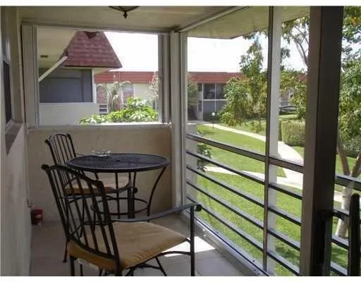 $2,200 | 22765 Southwest 66th Avenue, Unit 204, Boca Raton, FL 33428