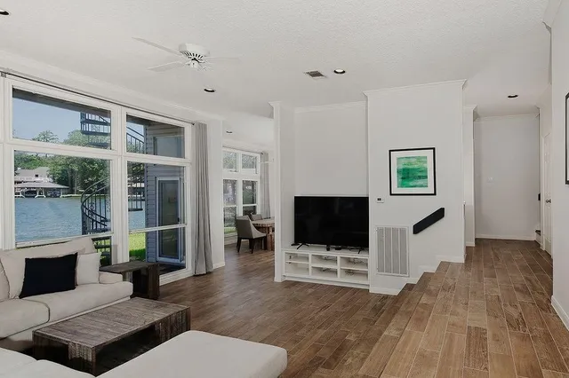 $6,000 | 12374 Lake Vista Drive, Willis, TX 77318