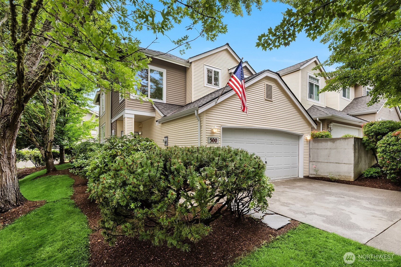 500 South 46th Place Renton, WA 98055 - Photo 1 of 36 Gallery Image 1