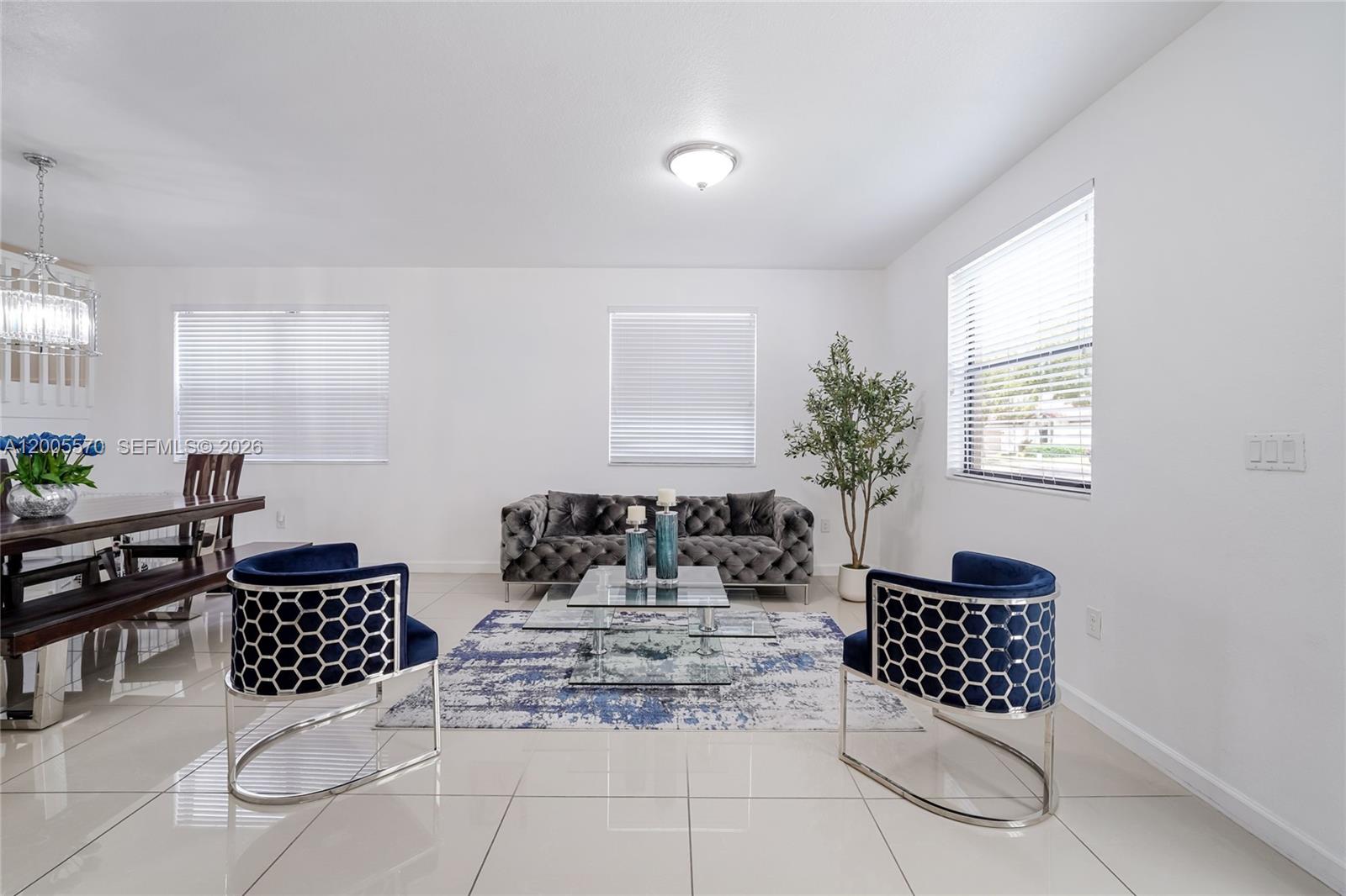 15294 Southwest 173rd Street Miami, FL 33187 - Photo 7 of 48