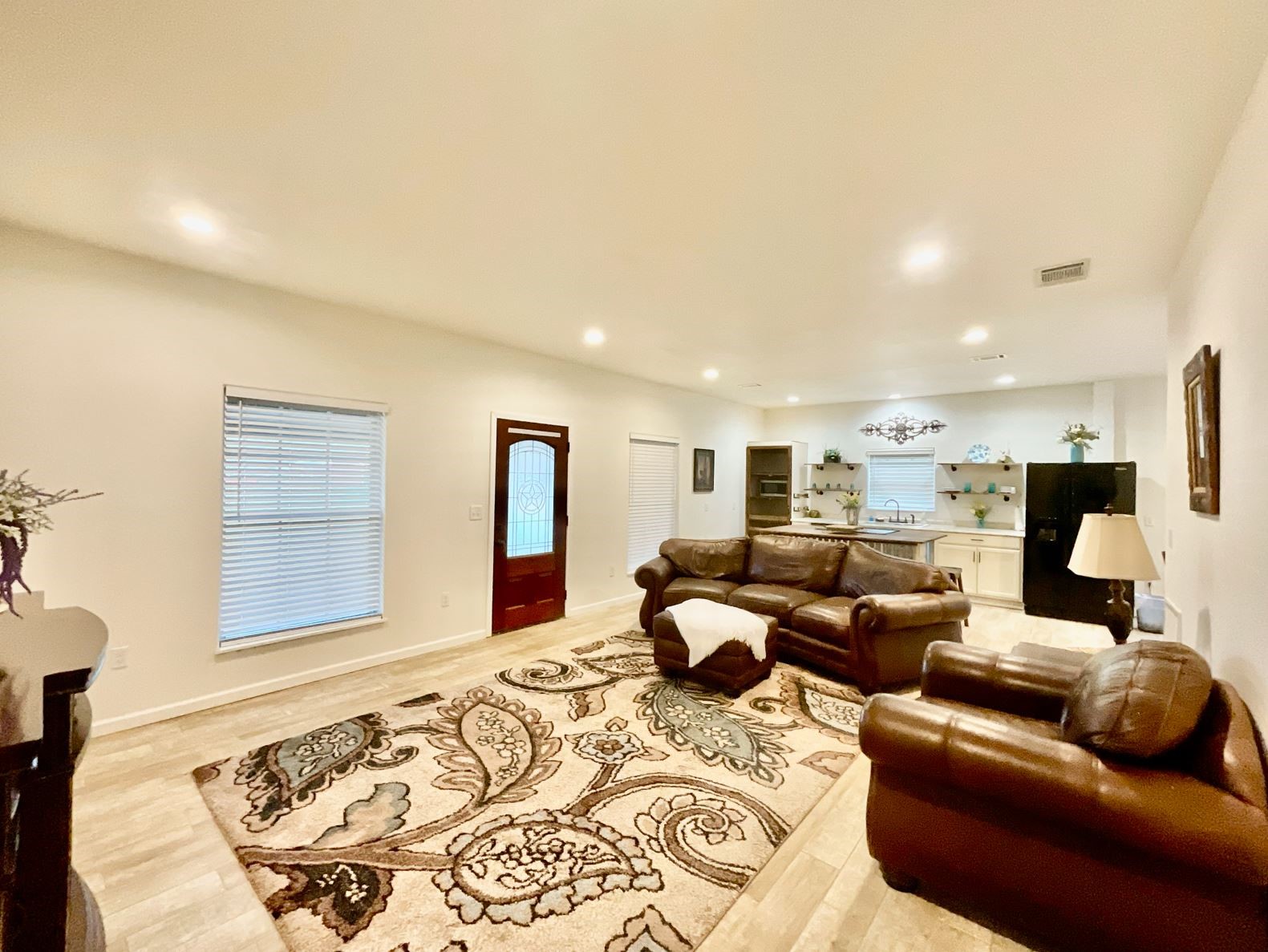 544 Keathley Road Lufkin, TX 75904 - Photo 3 of 15