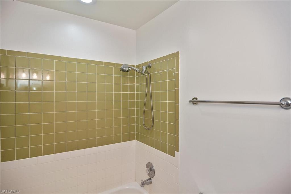 9196 Pineapple Road Fort Myers, FL 33967 - Photo 11 of 45 Gallery Image 11