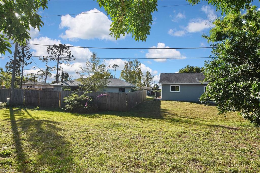 9196 Pineapple Road Fort Myers, FL 33967 - Photo 42 of 45 Gallery Image 42