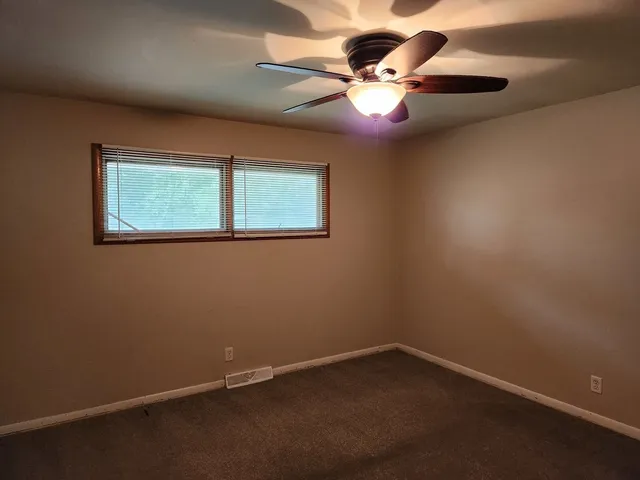 $900,000 | 1735-1751 Greene Court, Aurora, IL 60506