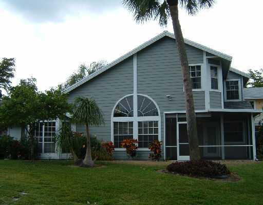 5311 Park Pl Circle Boca Raton, FL 33431 - Photo 2 of 13 rear