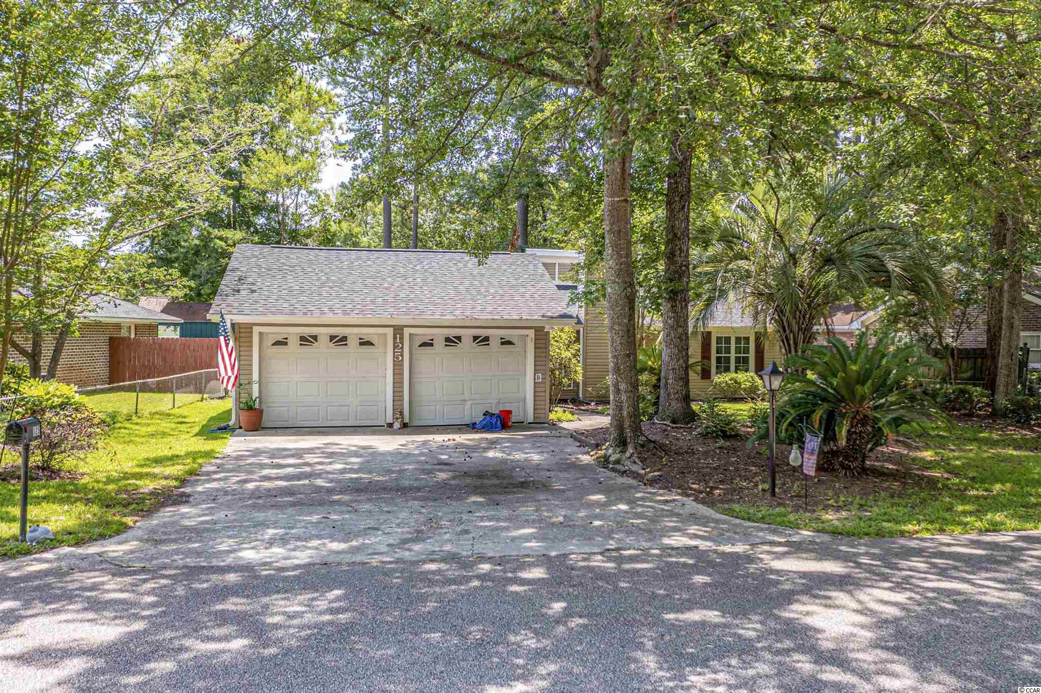 125 Colonial Circle Murrells Inlet, SC 29576 - Photo 2 of 38