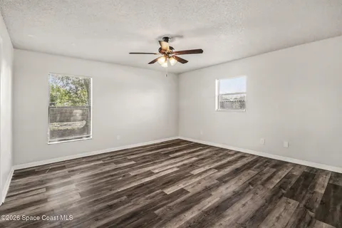 $269,900 | 427 Frankford Avenue Northwest, Palm Bay, FL 32907