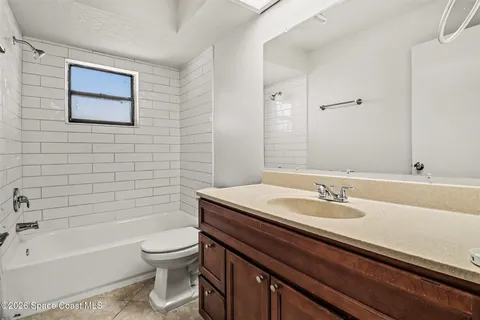 $269,900 | 427 Frankford Avenue Northwest, Palm Bay, FL 32907