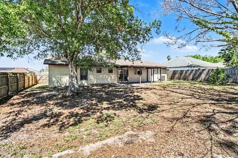 $269,900 | 427 Frankford Avenue Northwest, Palm Bay, FL 32907