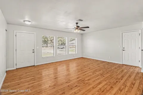 $269,900 | 427 Frankford Avenue Northwest, Palm Bay, FL 32907