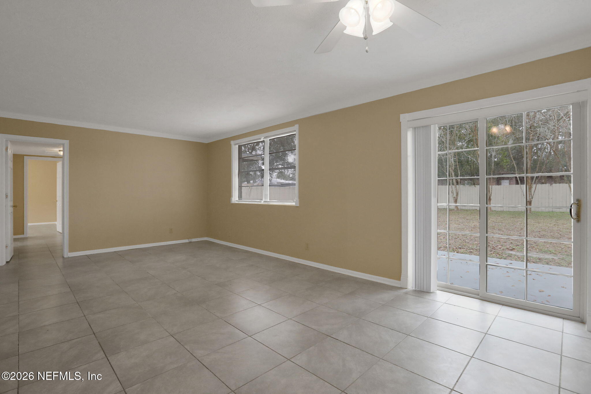 910 Nightingale Road Jacksonville, FL 32216 - Photo 9 of 41 LIVING ROOM