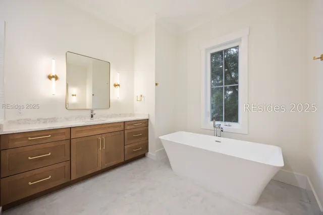 $2,660,000 | 120 Shell Midden Lane, Hilton Head Island, SC 29928