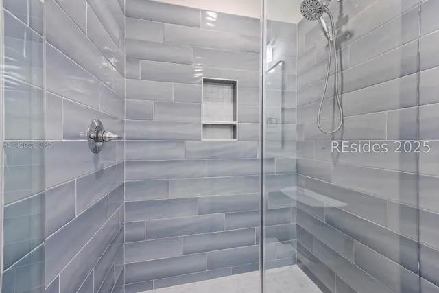 $2,660,000 | 120 Shell Midden Lane, Hilton Head Island, SC 29928