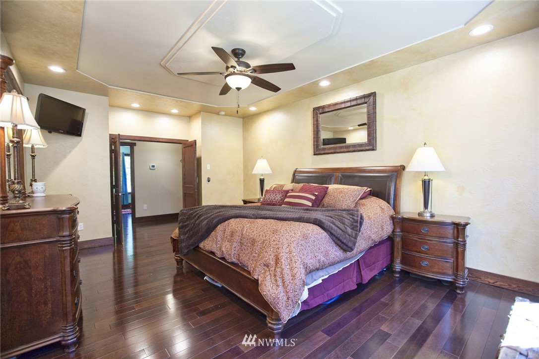 16734 Littlerock Road Southwest Rochester, WA 98579 - Photo 12 of 25