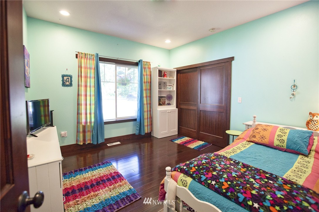16734 Littlerock Road Southwest Rochester, WA 98579 - Photo 15 of 25