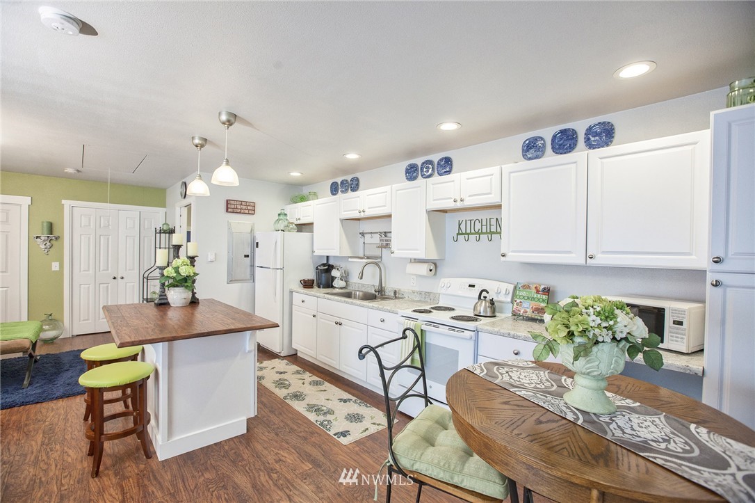 16734 Littlerock Road Southwest Rochester, WA 98579 - Photo 18 of 25