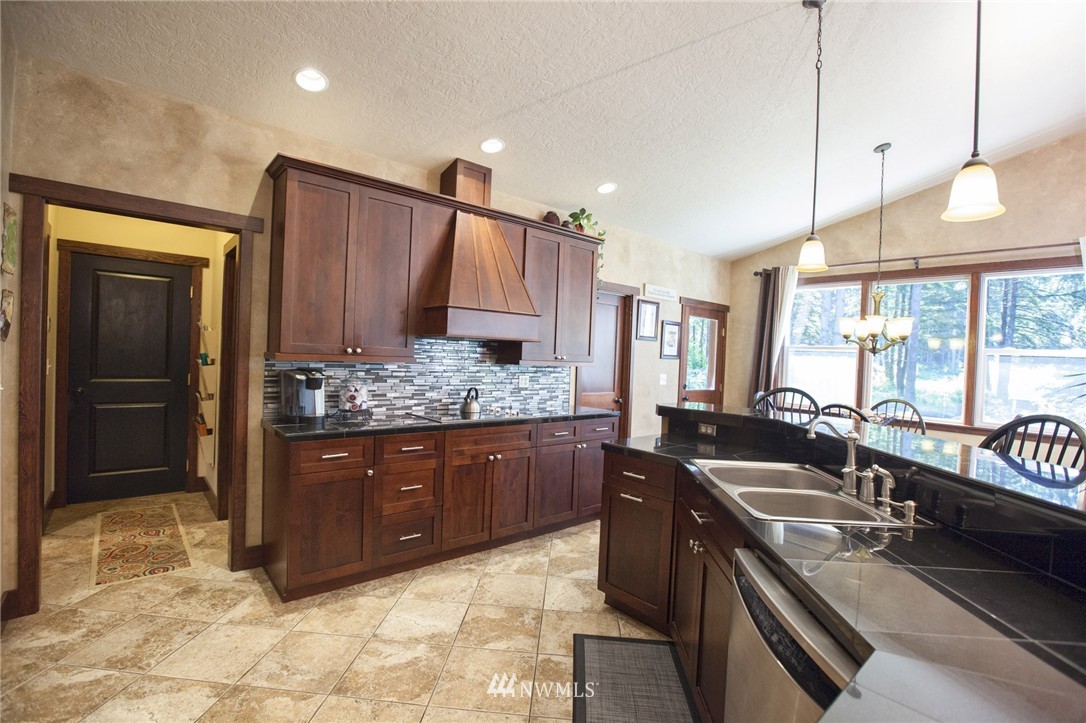 16734 Littlerock Road Southwest Rochester, WA 98579 - Photo 7 of 25