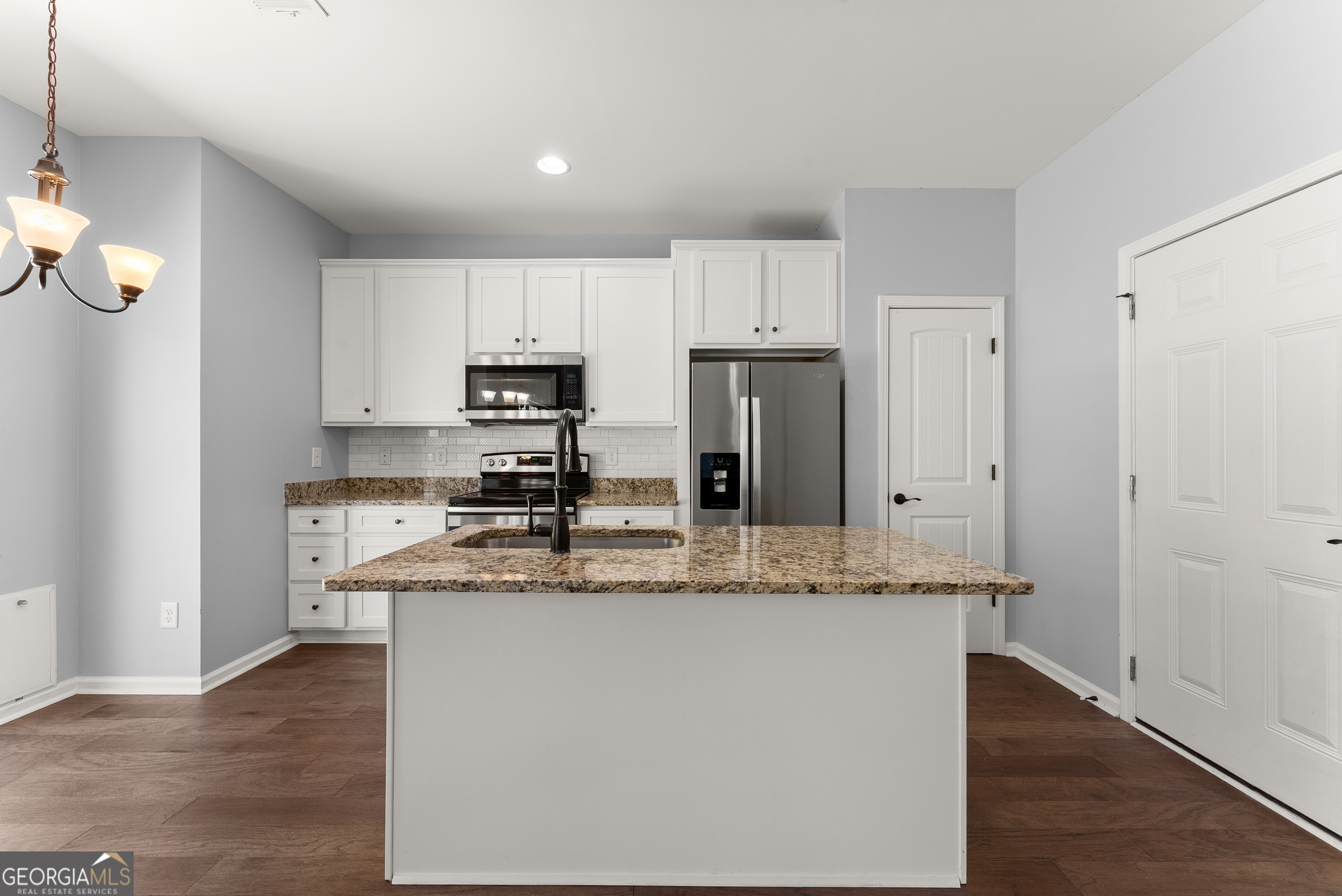 429 Highland Pointe Drive Alto, GA 30510 - Photo 7 of 27