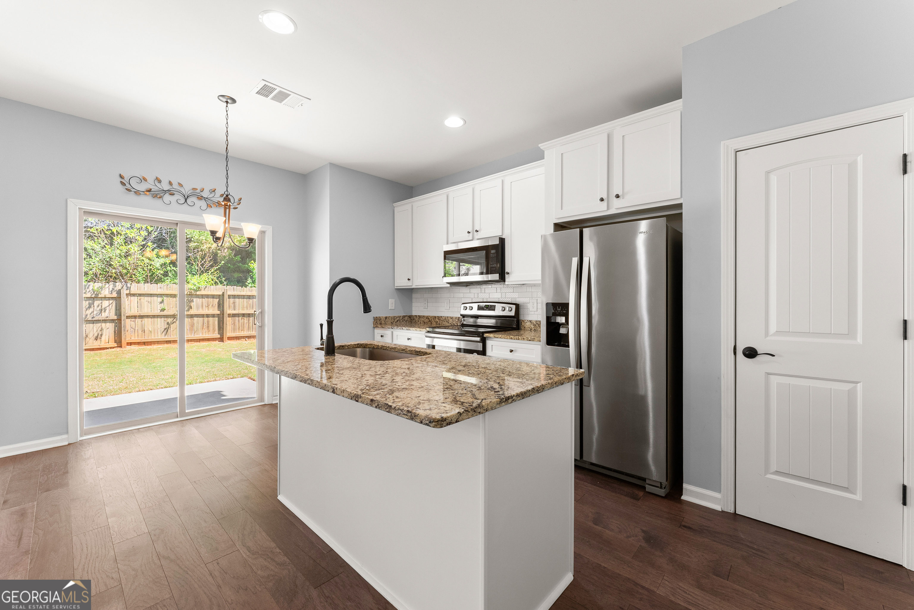 429 Highland Pointe Drive Alto, GA 30510 - Photo 9 of 27