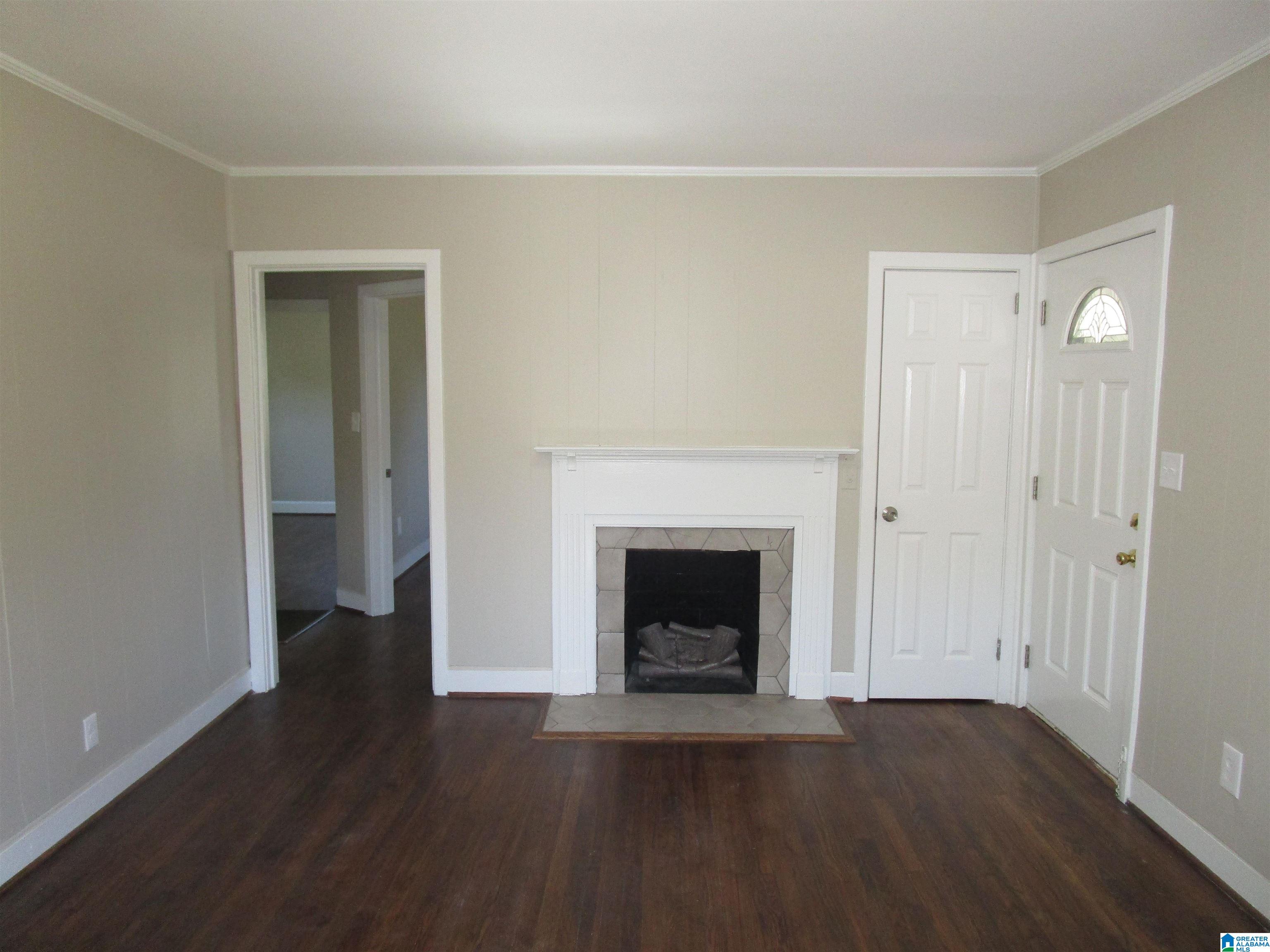 208 22nd Street Southwest Birmingham, AL 35211 - Photo 3 of 22