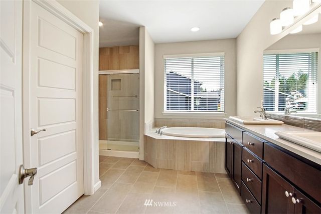 $544,950 | 5032 Raven Court Northeast, Lacey, WA 98516