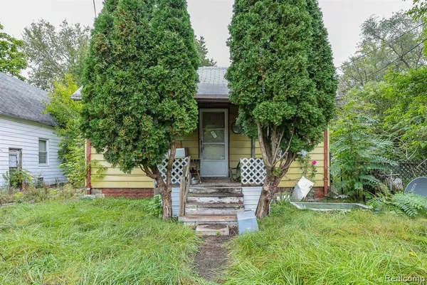 $8,500 | 1445 Maryland Avenue, Flint, MI 48506