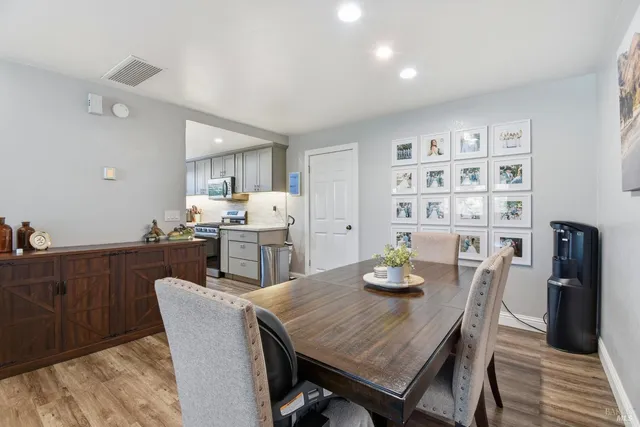 $459,000 | 5006 Country Club Drive, Rohnert Park, CA 94928