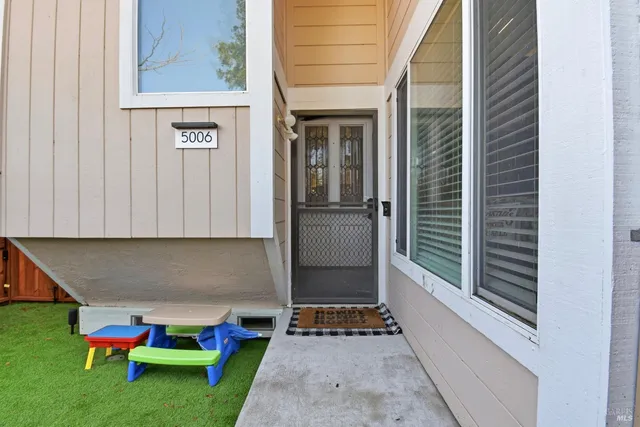 $459,000 | 5006 Country Club Drive, Rohnert Park, CA 94928