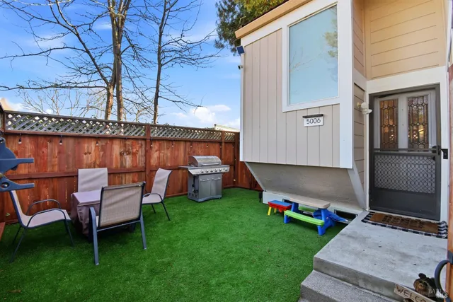 $459,000 | 5006 Country Club Drive, Rohnert Park, CA 94928