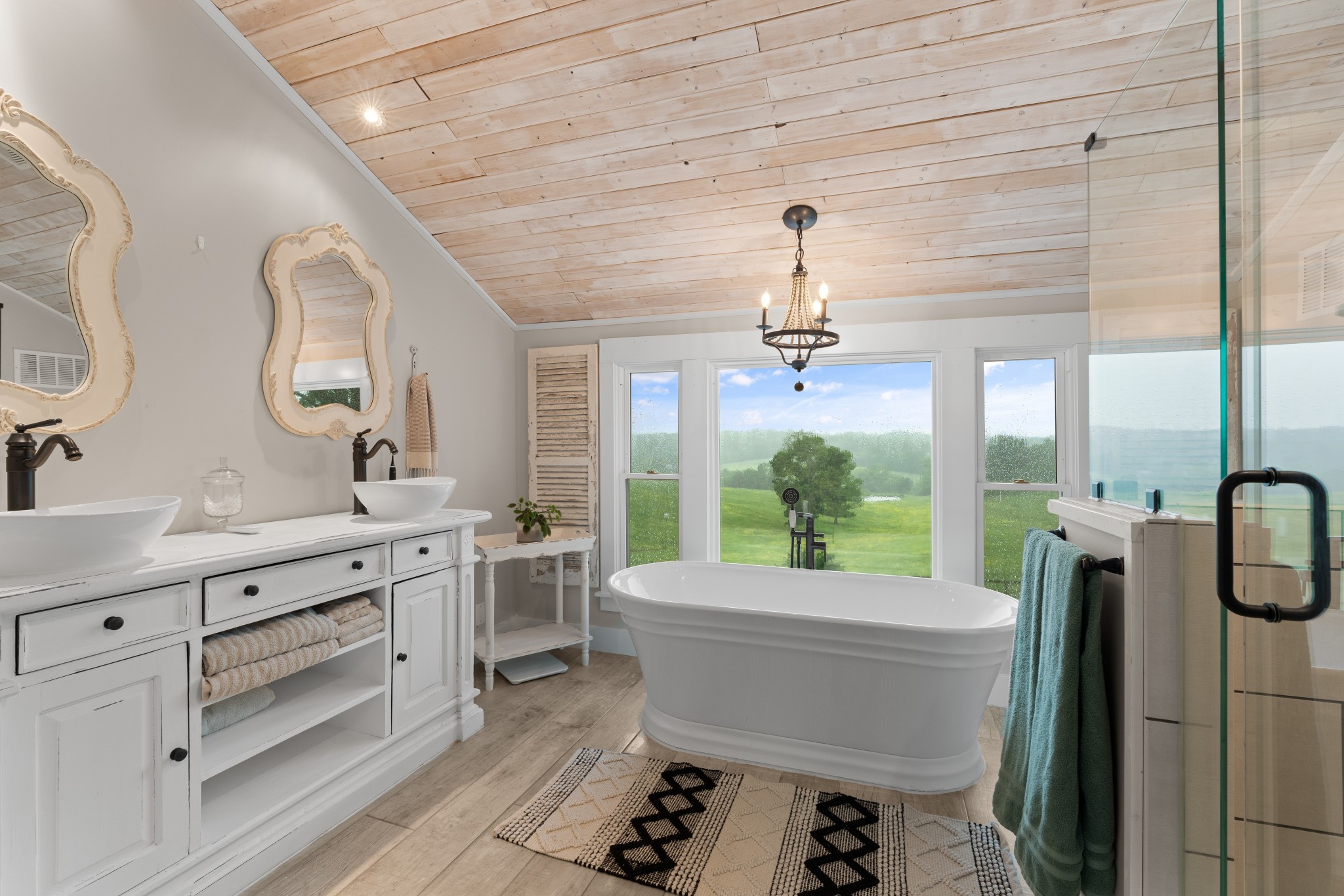 3288 Ball Road Cunningham, TN 37052 - Photo 15 of 47