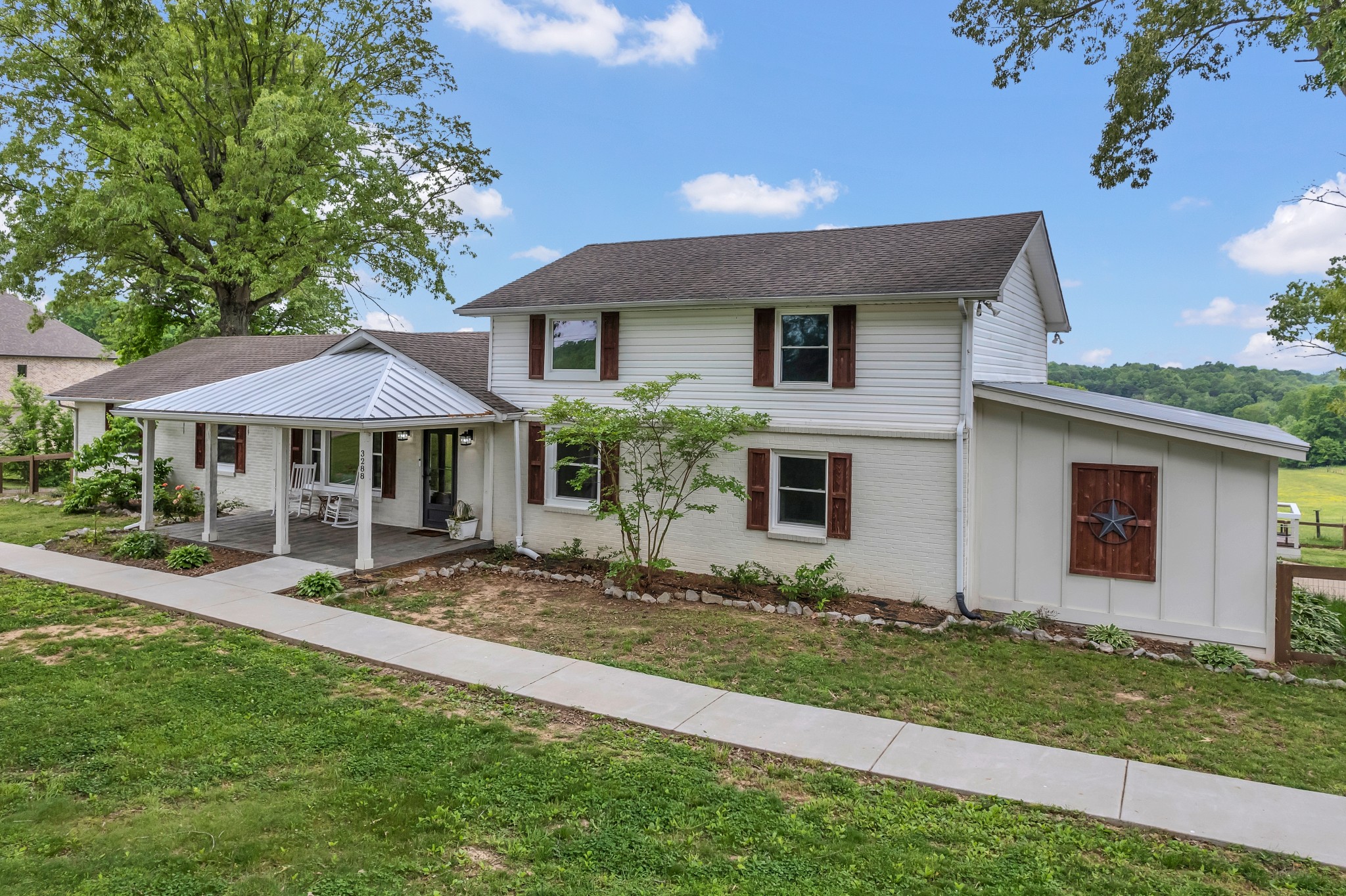 3288 Ball Road Cunningham, TN 37052 - Photo 3 of 47