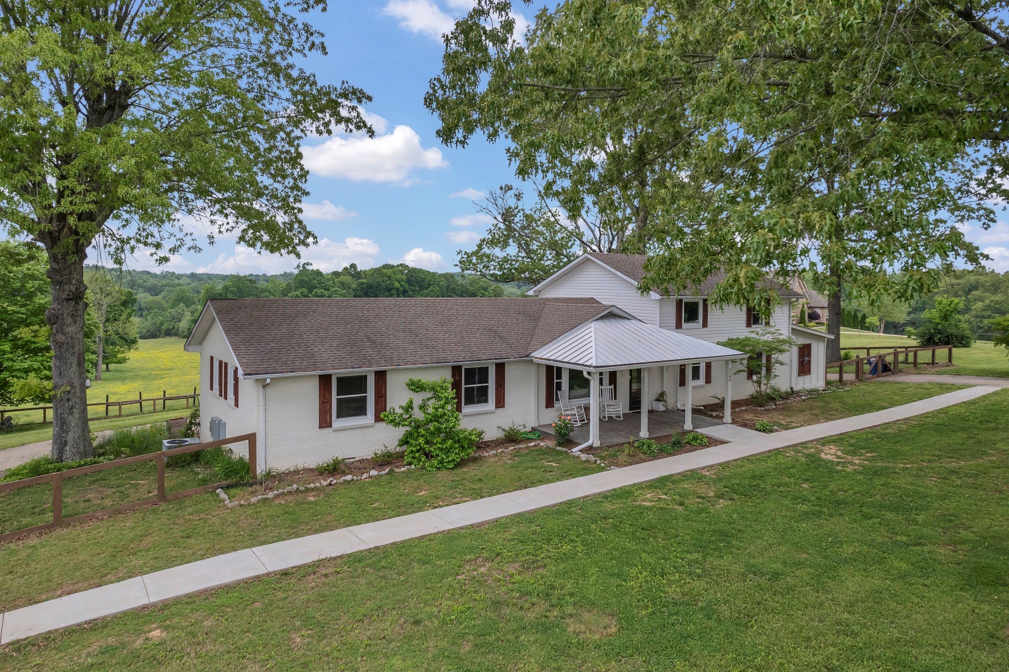 3288 Ball Road Cunningham, TN 37052 - Photo 4 of 47