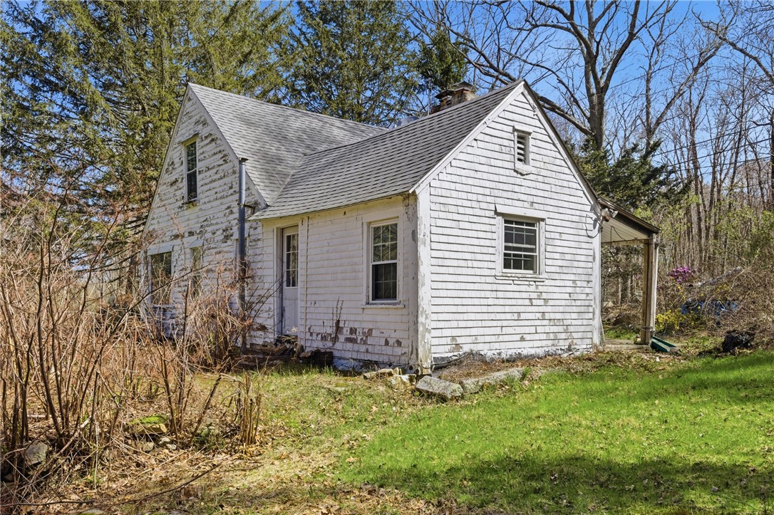 441 Franklin Road Coventry, RI 02816 - Photo 6 of 43