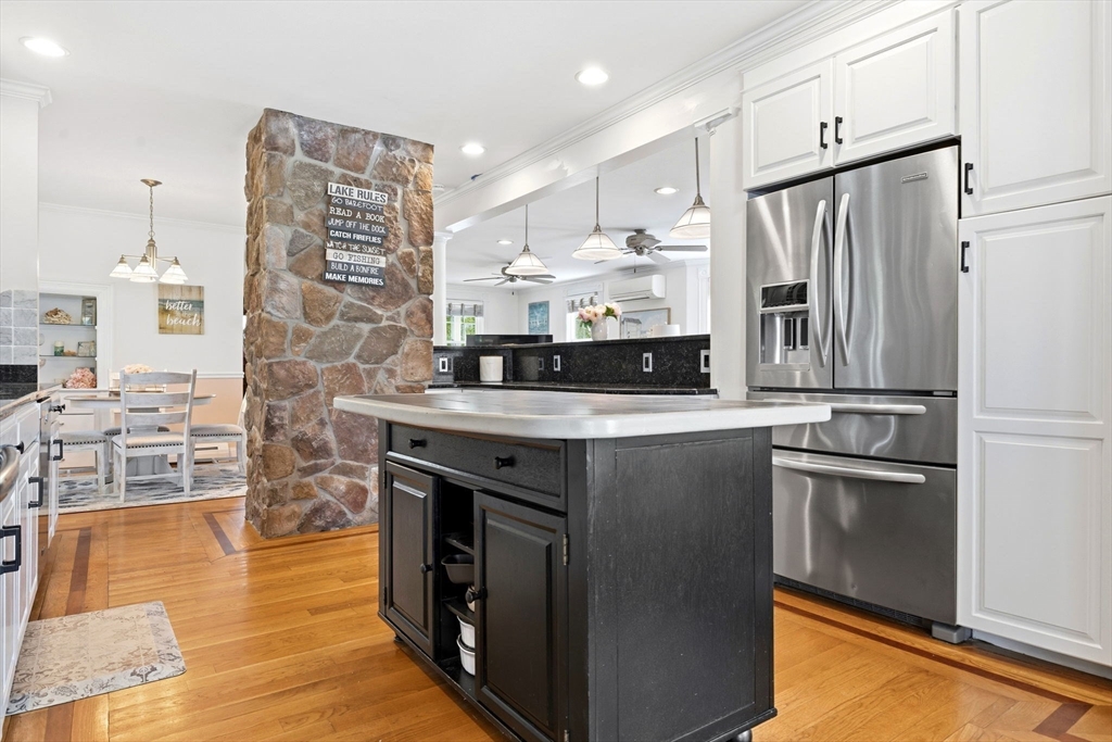 235 Middleboro Road Freetown, MA 02717 - Photo 8 of 41