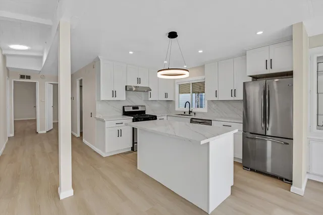 $328,000 | 1075 Space Park Way, Unit 52, Mountain View, CA 94043