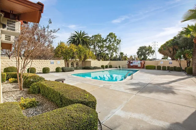 $328,000 | 1075 Space Park Way, Unit 52, Mountain View, CA 94043