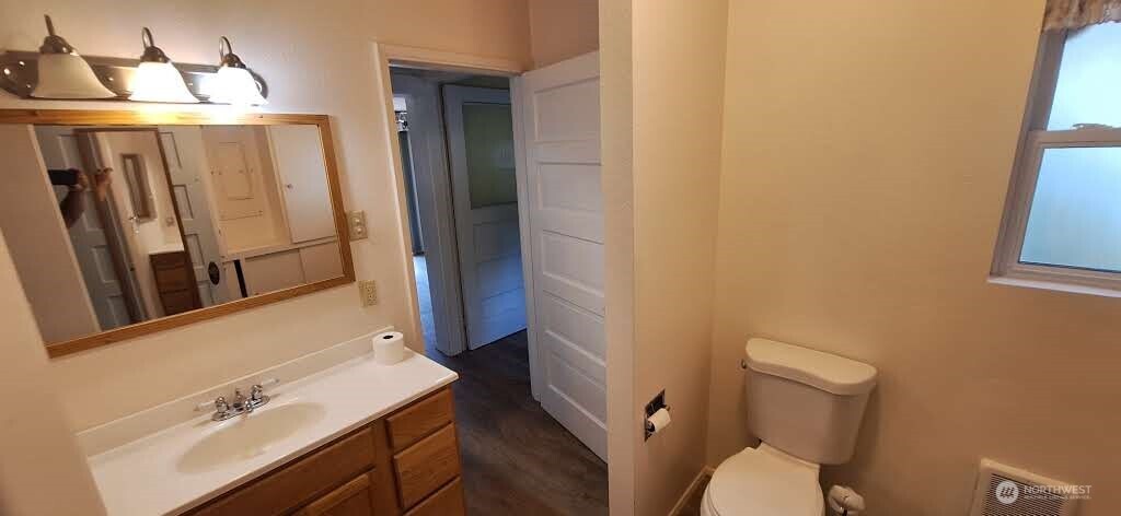 2768 Old Highway 603 Winlock, WA 98596 - Photo 16 of 35