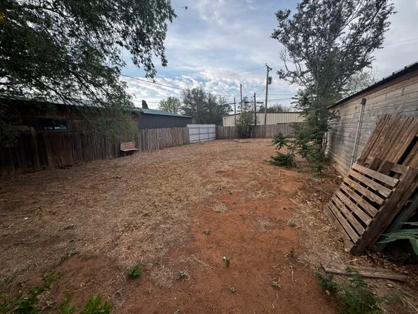 $79,000 | 1813 North 5th Street, Tahoka, TX 79373