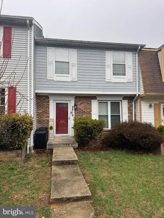 $400,000 | 2819 Mueserbush Court, Lanham, MD 20706
