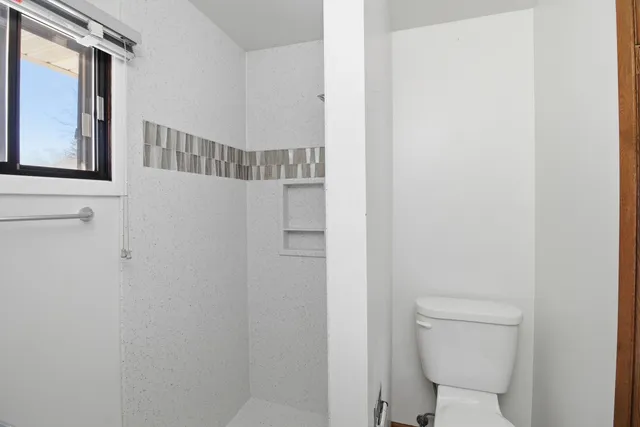 $275,000 | 16370 West Coachlight Drive, New Berlin, WI 53151