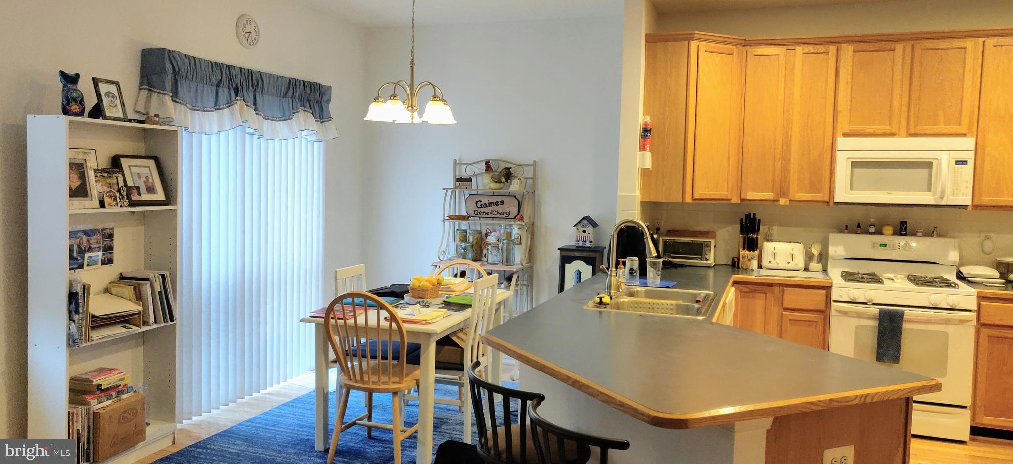 21500 Tamarack Ridge Square Sterling, VA 20164 - Photo 5 of 12 Gallery Image 5