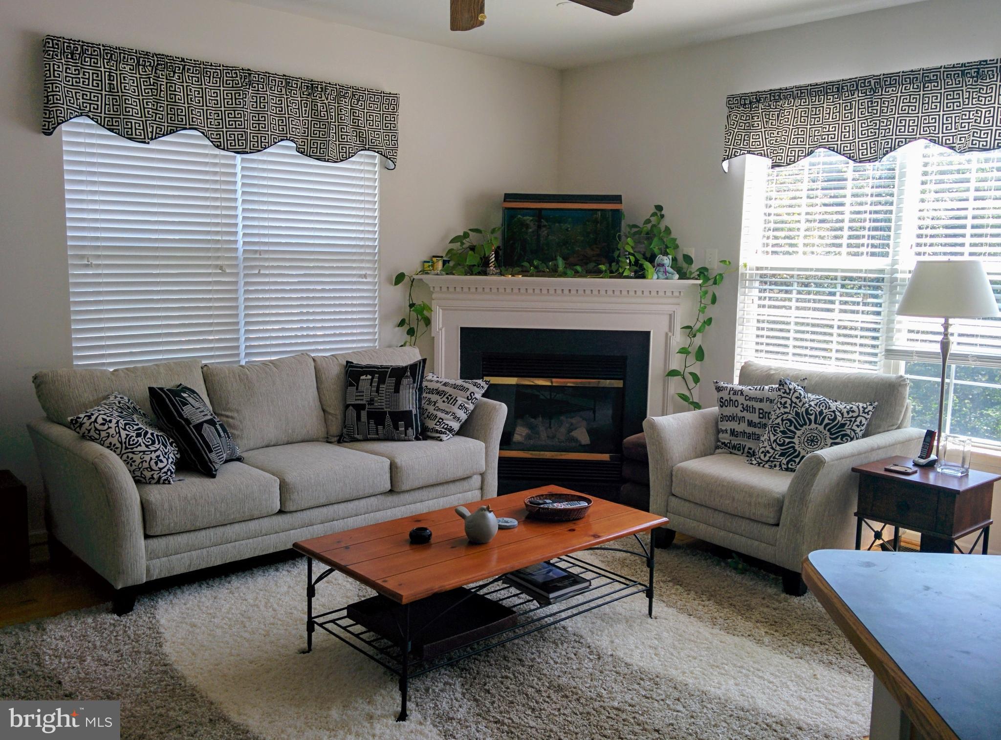 21500 Tamarack Ridge Square Sterling, VA 20164 - Photo 7 of 12 Gallery Image 7
