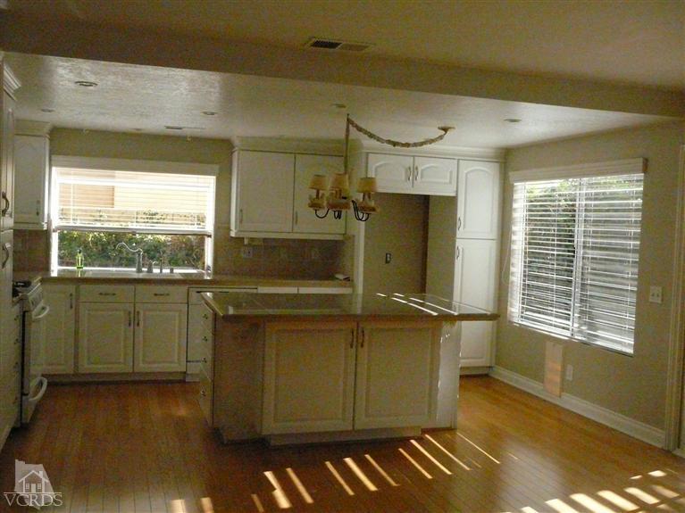 548 Fairfield Road Simi Valley, CA 93065 - Photo 10 of 19 Additional Photo