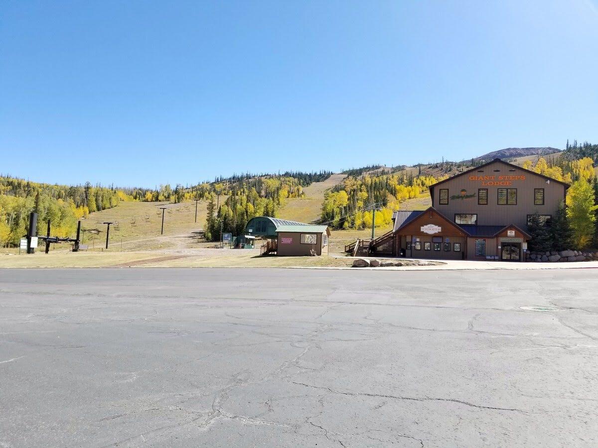 407 South Vasels Road, Unit 17 Brian Head, UT 84719 - Photo 44 of 49 Giant Steps Lodge