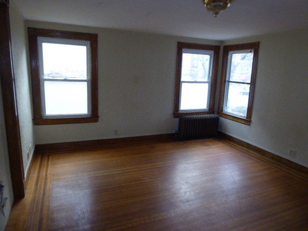 37 Fort Pleasant Avenue Springfield, MA 01108 - Photo 7 of 20