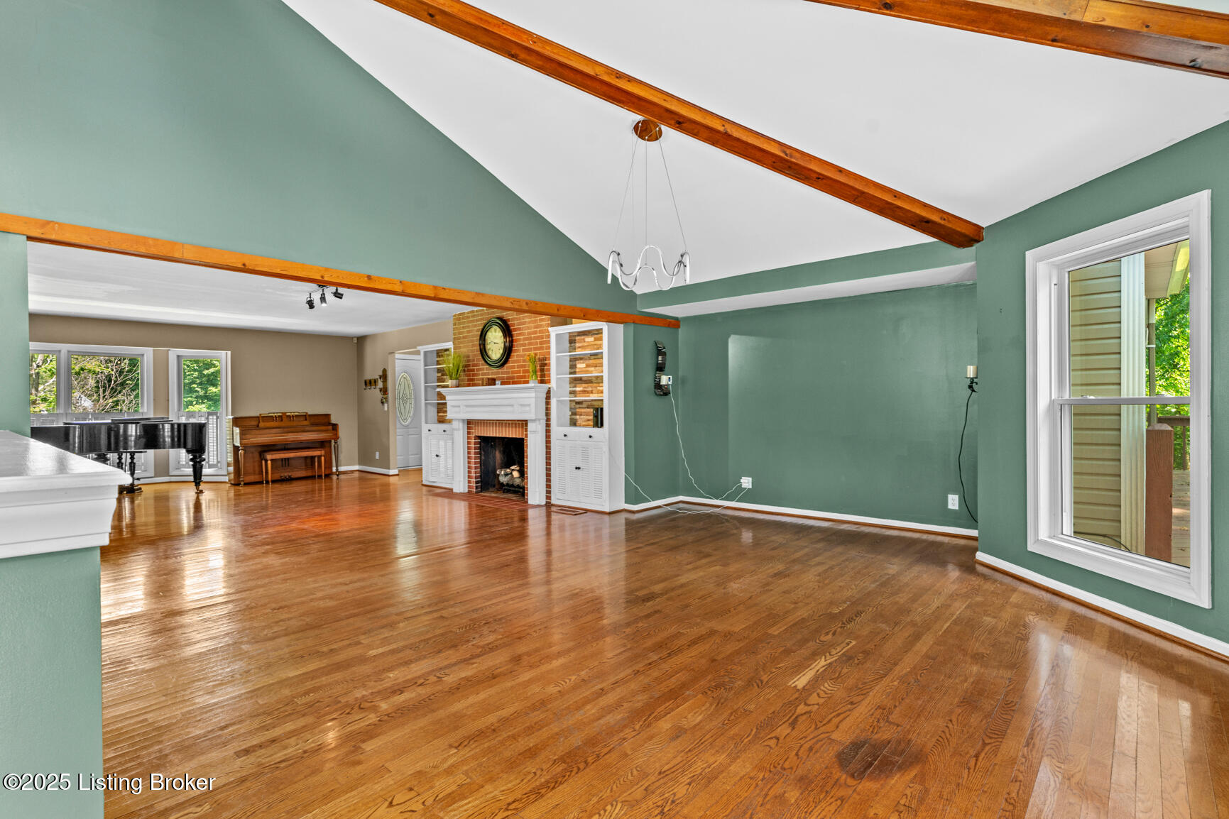 6712 Cooper Chapel Road Louisville, KY 40229 - Photo 10 of 78 DSC03284
