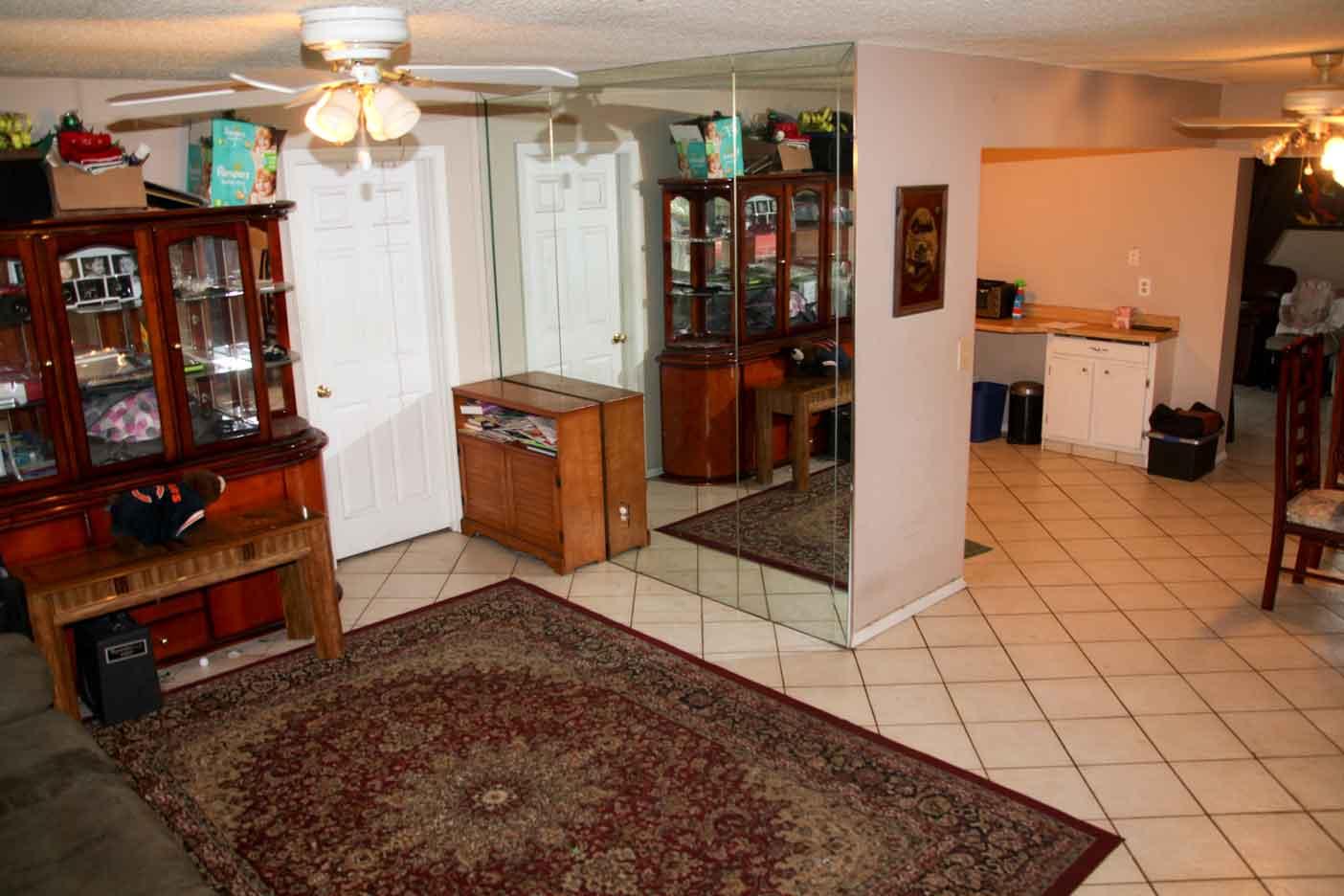 9988 Liberty Road Boca Raton, FL 33434 - Photo 14 of 22 LivingRm2