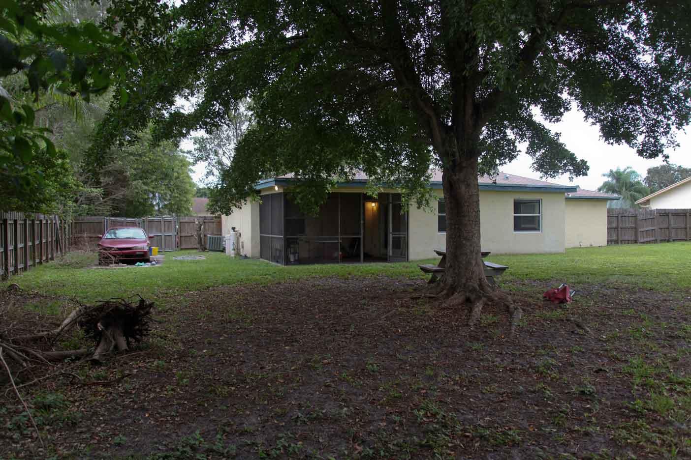 9988 Liberty Road Boca Raton, FL 33434 - Photo 3 of 22 Yard2